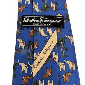 Salvatore Ferragamo Men's Tie Elephants Blue Satin Silk 3 5/8" (W) x 57" (L) guc